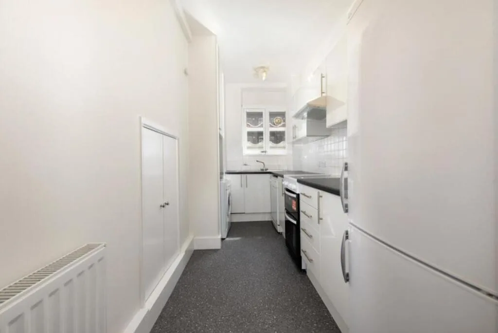 2 bedroom flat for rent
