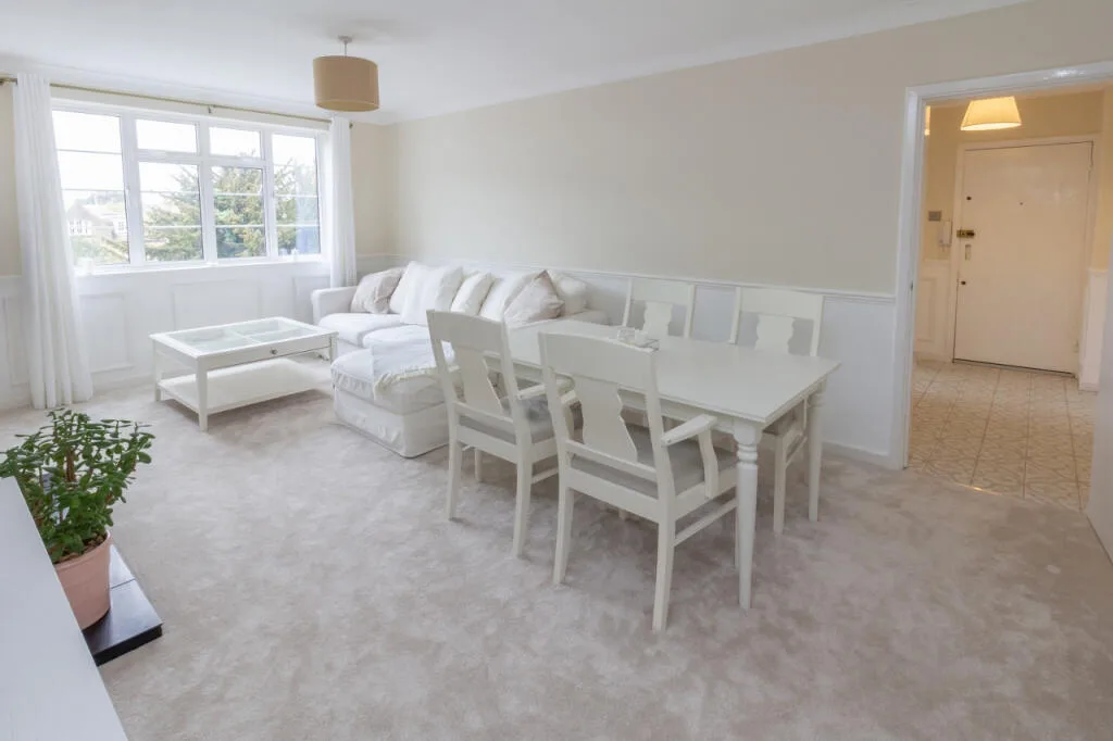 2 bedroom apartment for rent