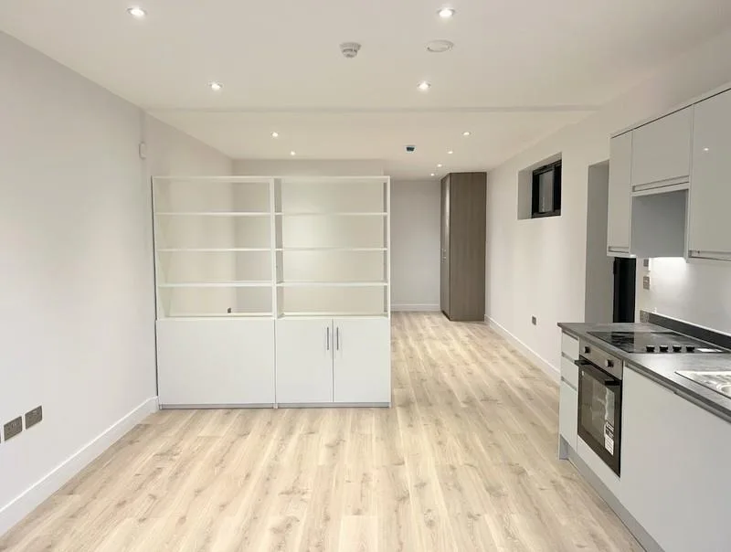 Studio flat for rent