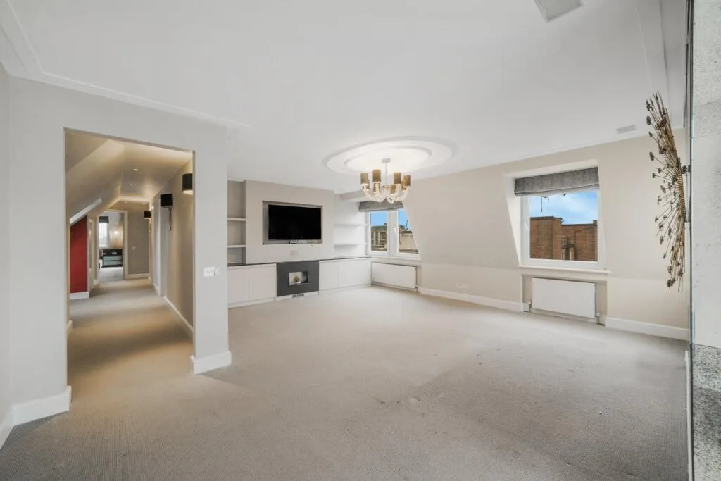 2 bedroom flat for rent