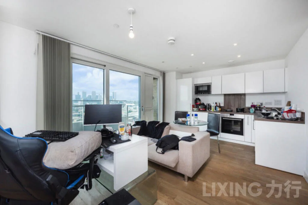Studio flat for rent