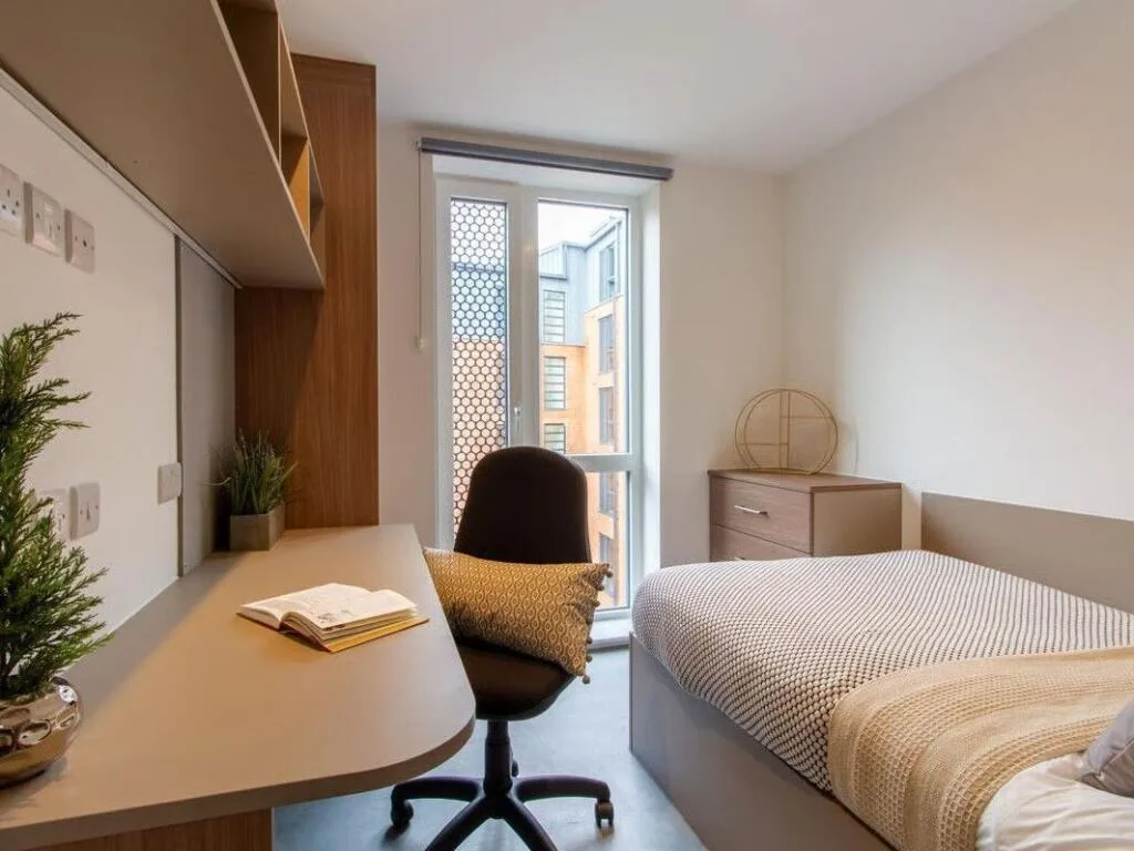 Studio flat for rent