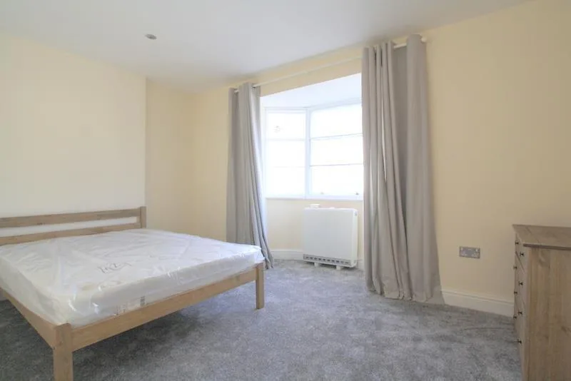 3 bedroom maisonette for rent
