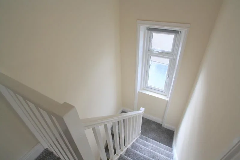 3 bedroom maisonette for rent