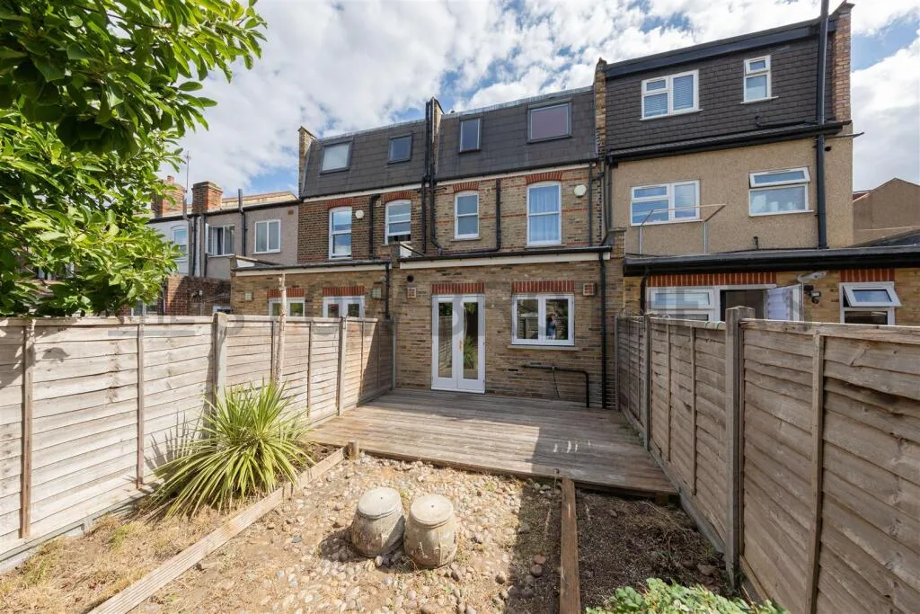 3 bedroom house for rent