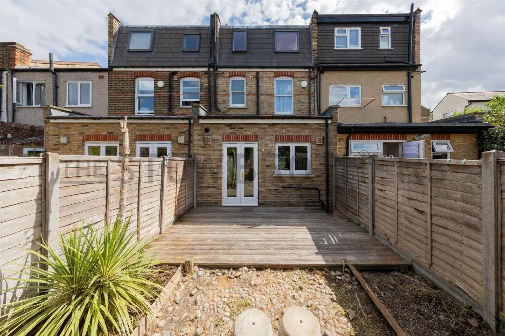 3 bedroom house for rent