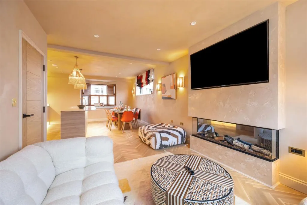 3 bedroom apartment for rent