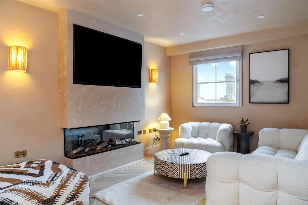 3 bedroom apartment for rent
