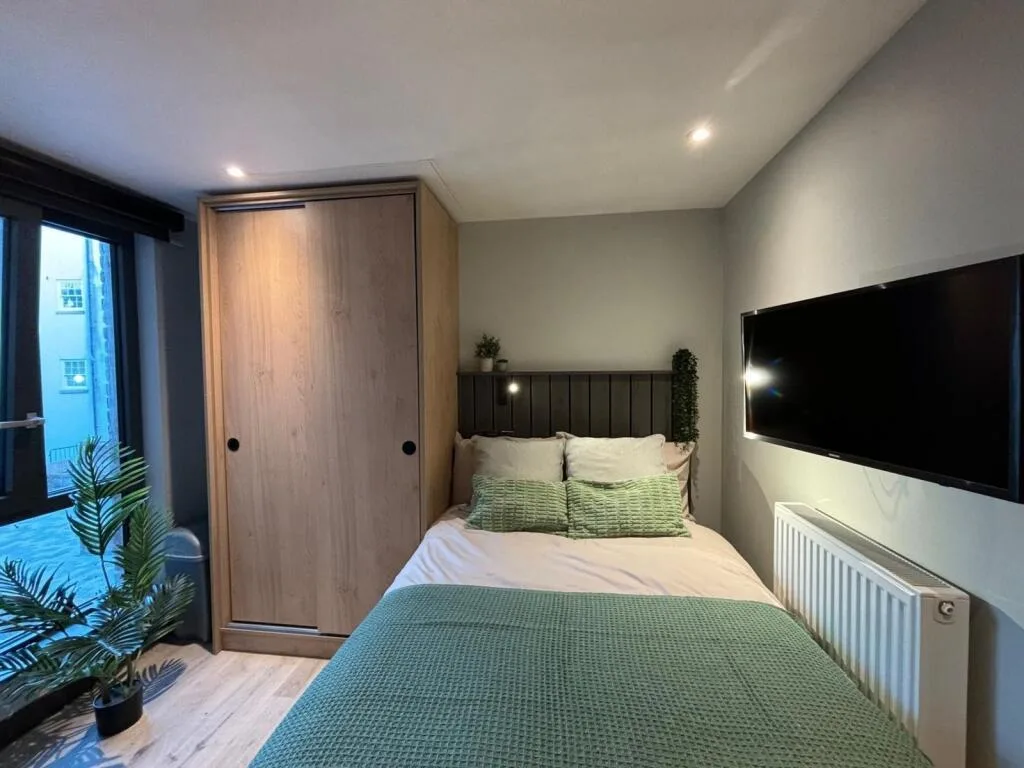 Studio flat for rent