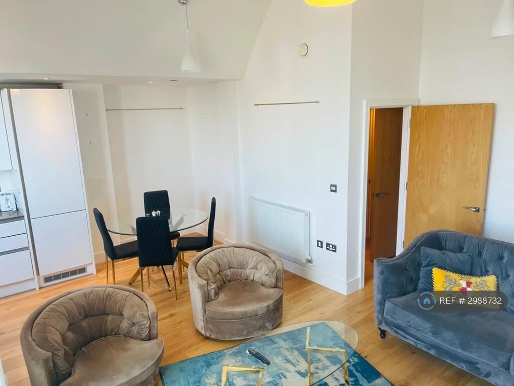 2 bedroom flat for rent