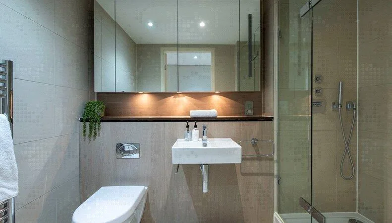 4 bedroom flat for rent