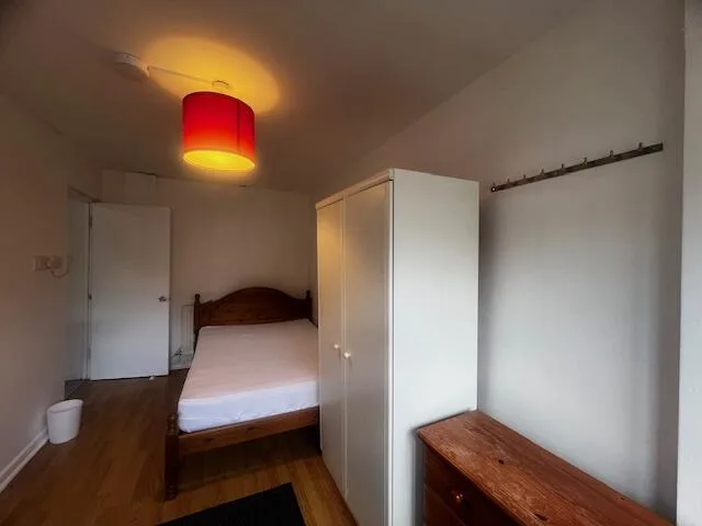 4 bedroom semi-detached house for rent