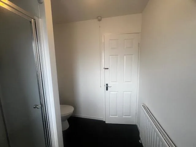 4 bedroom semi-detached house for rent