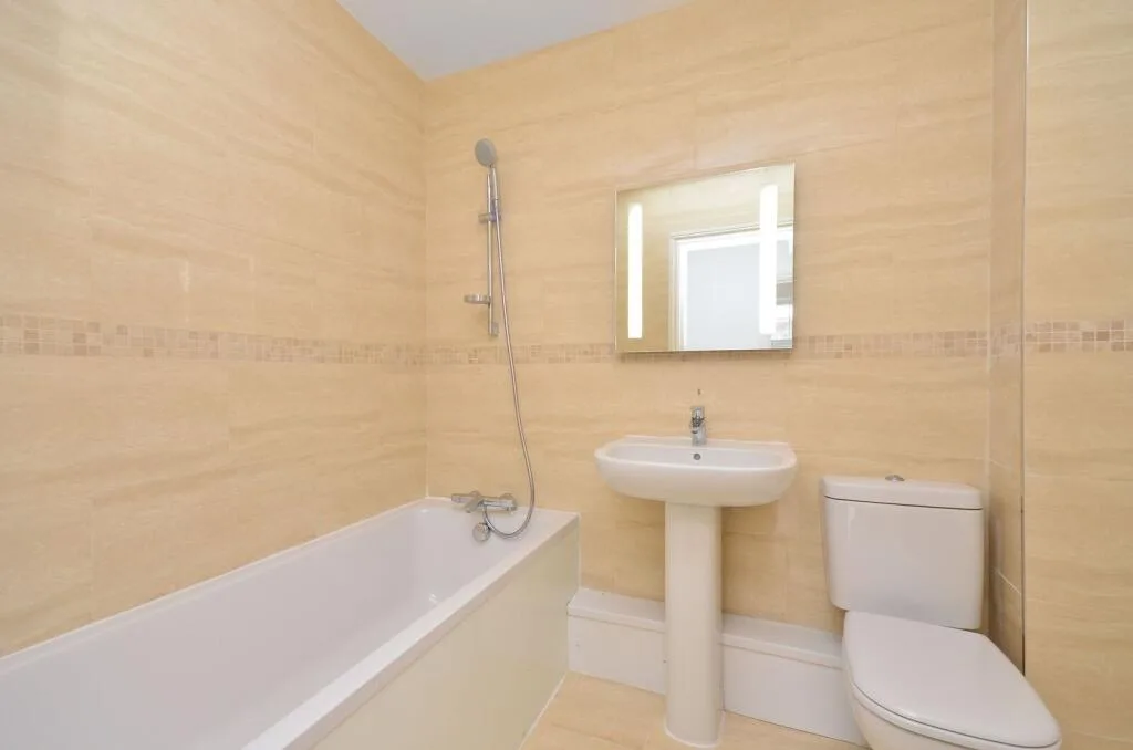 2 bedroom flat for rent