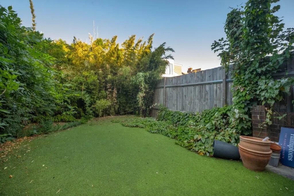 4 bedroom terraced house for rent