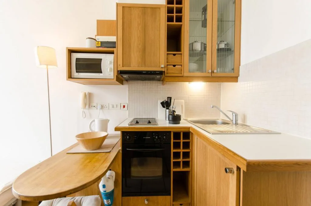 Studio flat for rent