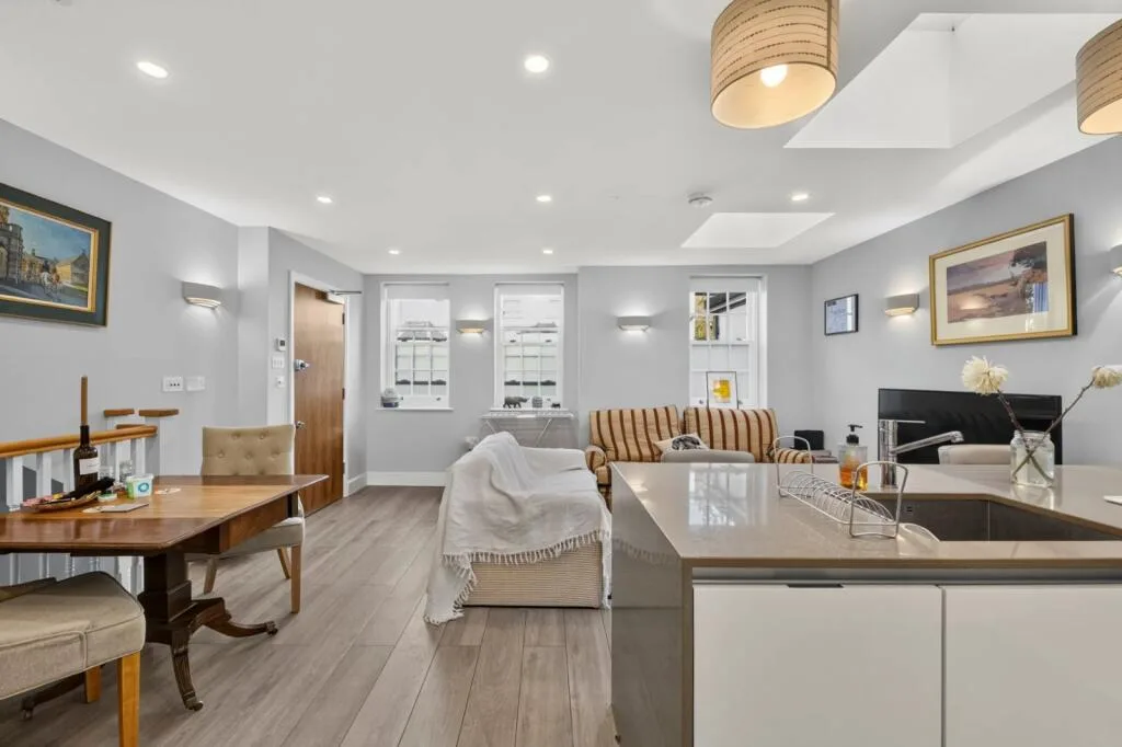 2 bedroom flat for rent