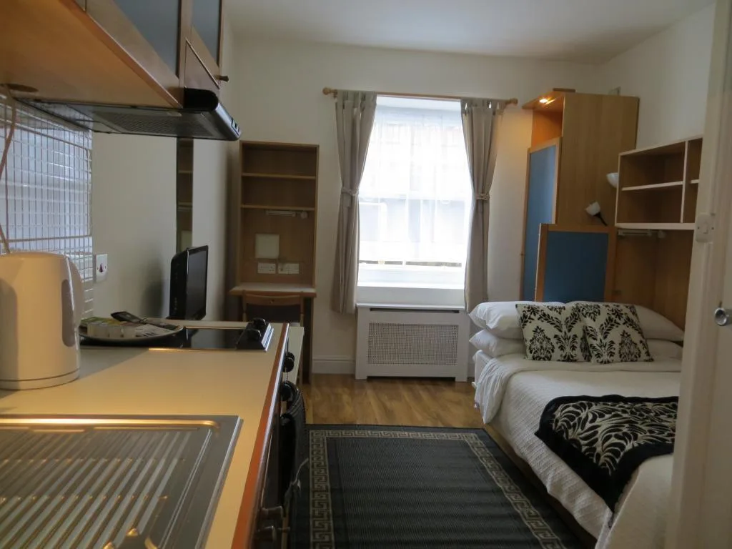 Studio flat for rent