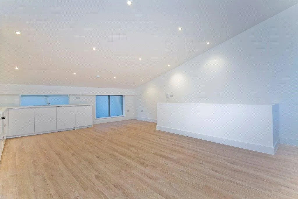 2 bedroom house for rent
