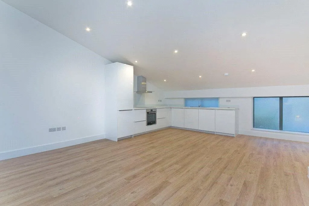 2 bedroom house for rent