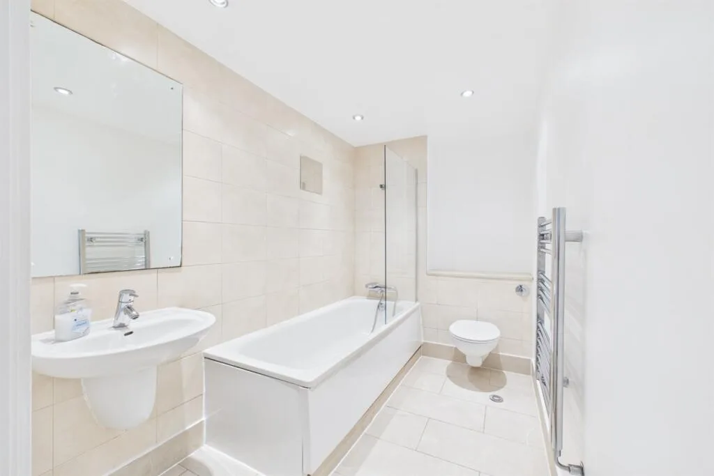 2 bedroom flat for rent