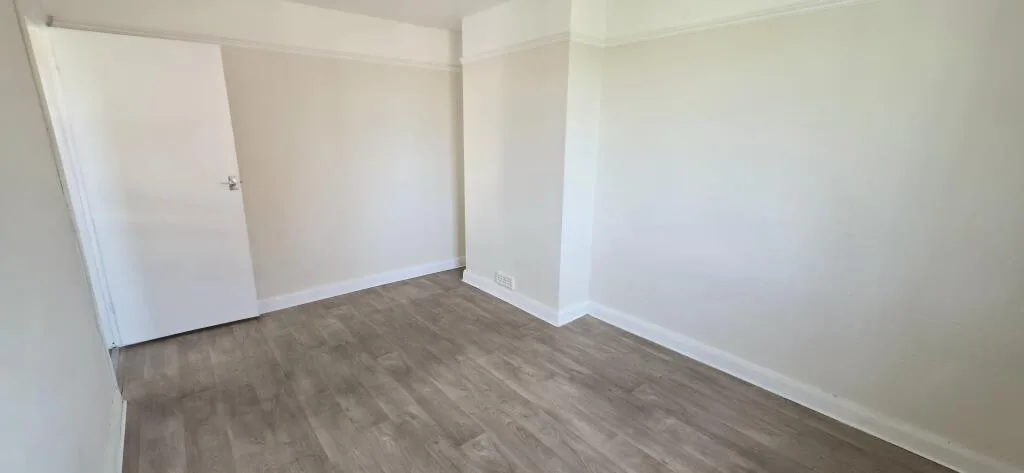 2 bedroom semi-detached house for rent