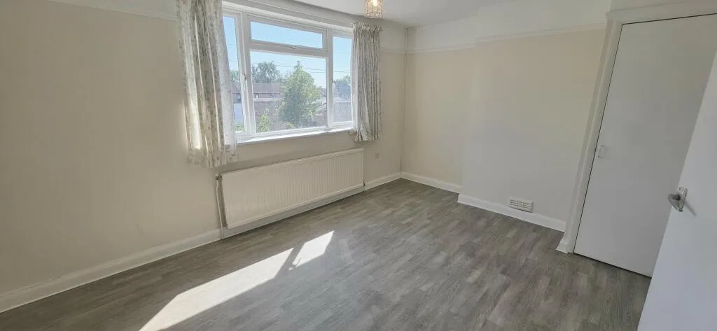 2 bedroom semi-detached house for rent