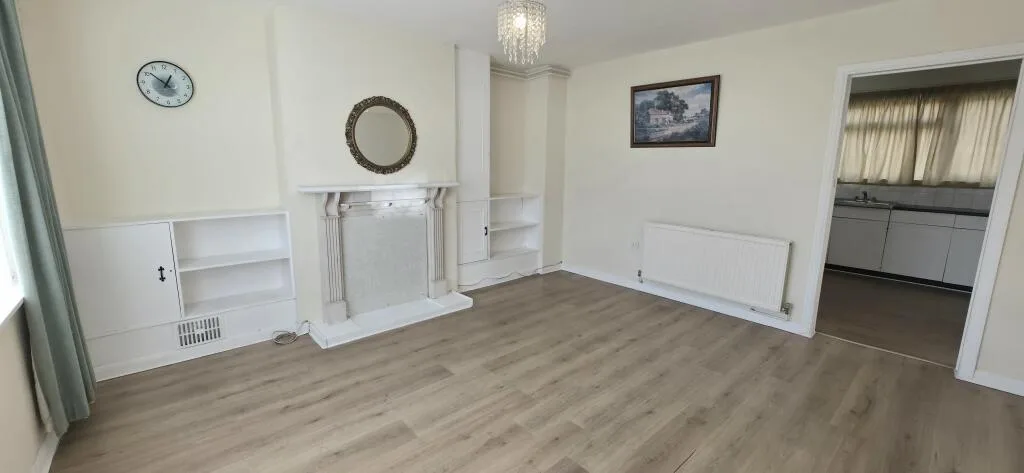 2 bedroom semi-detached house for rent