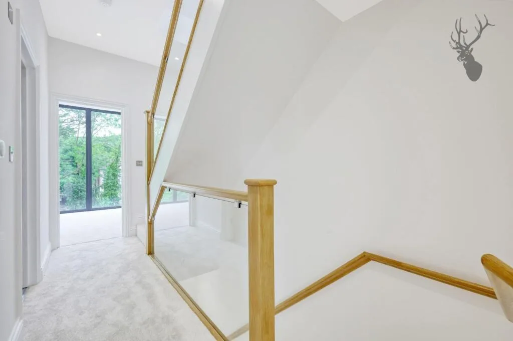 4 bedroom semi-detached house for rent