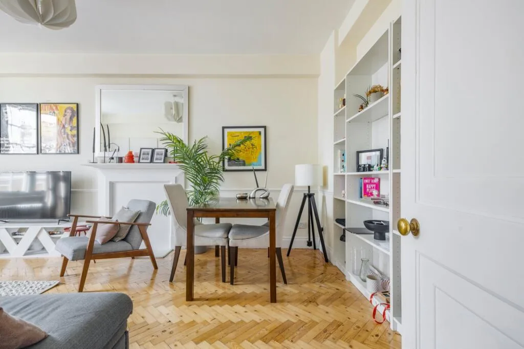 2 bedroom flat for rent