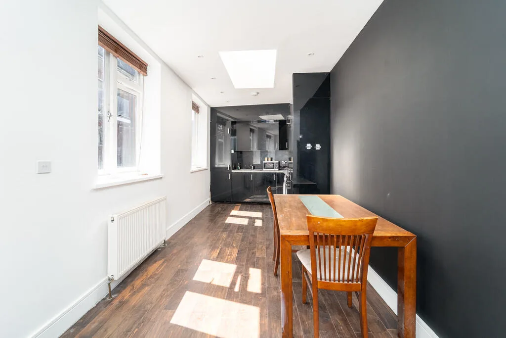 3 bedroom apartment for rent