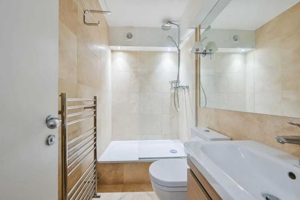 Studio flat for rent