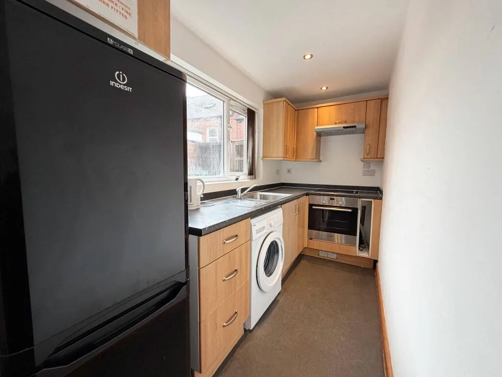 4 bedroom terraced house for rent