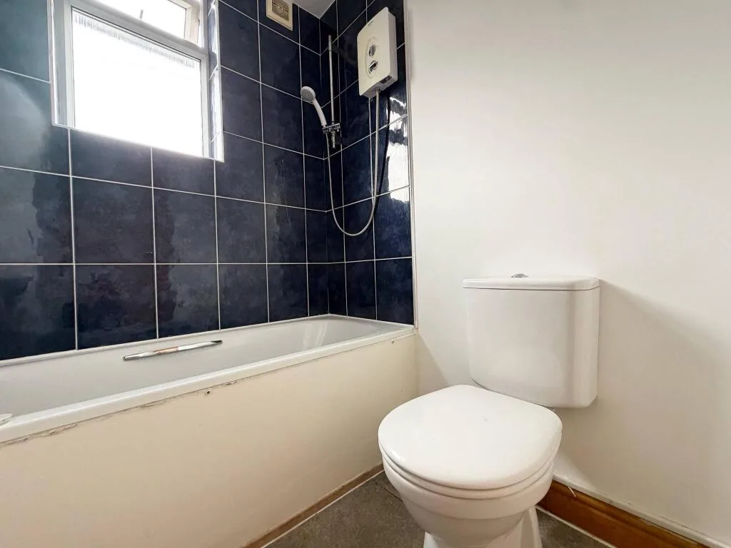 4 bedroom terraced house for rent
