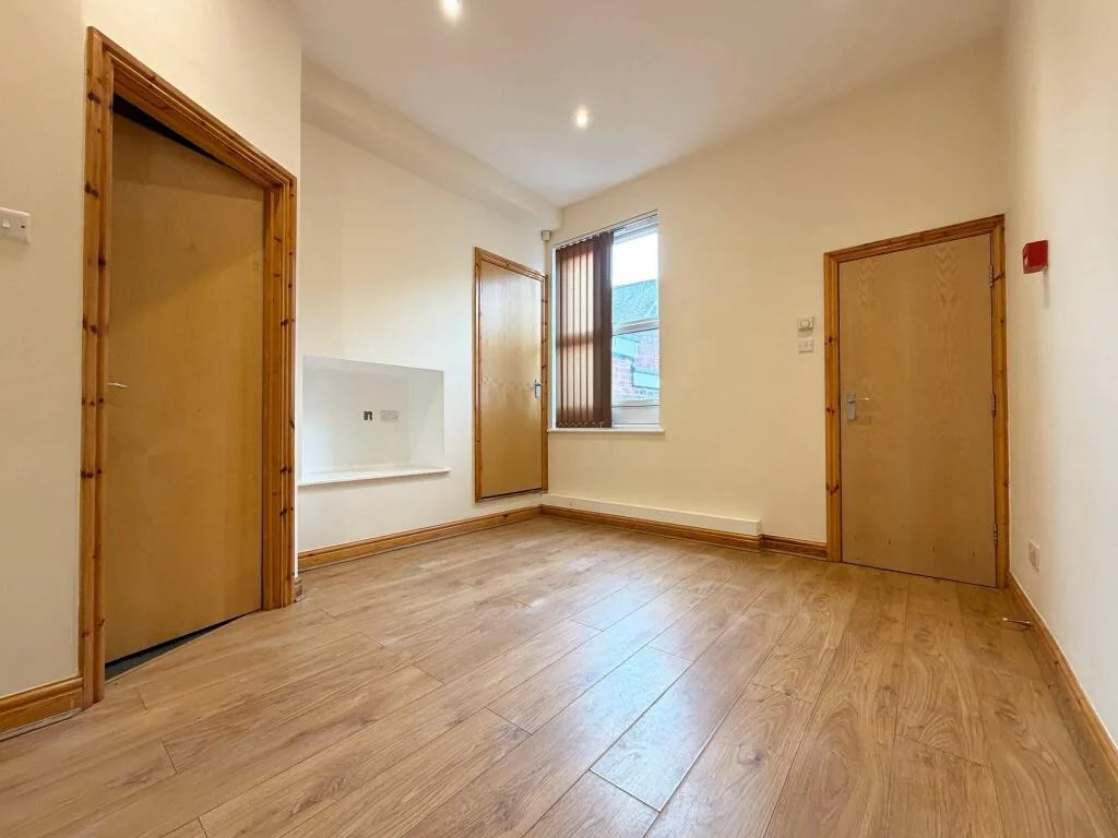 4 bedroom terraced house for rent