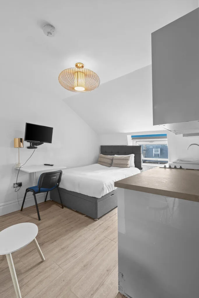 Studio flat for rent
