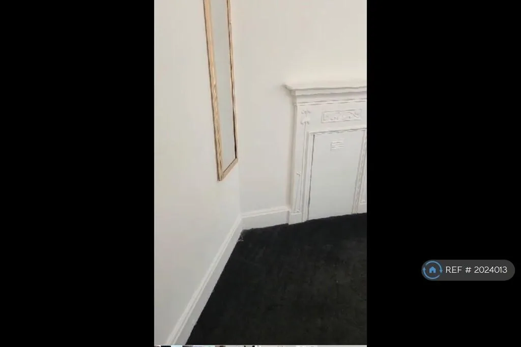 6 bedroom semi-detached house for rent