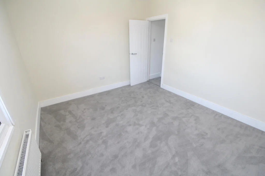 2 bedroom end of terrace house for rent