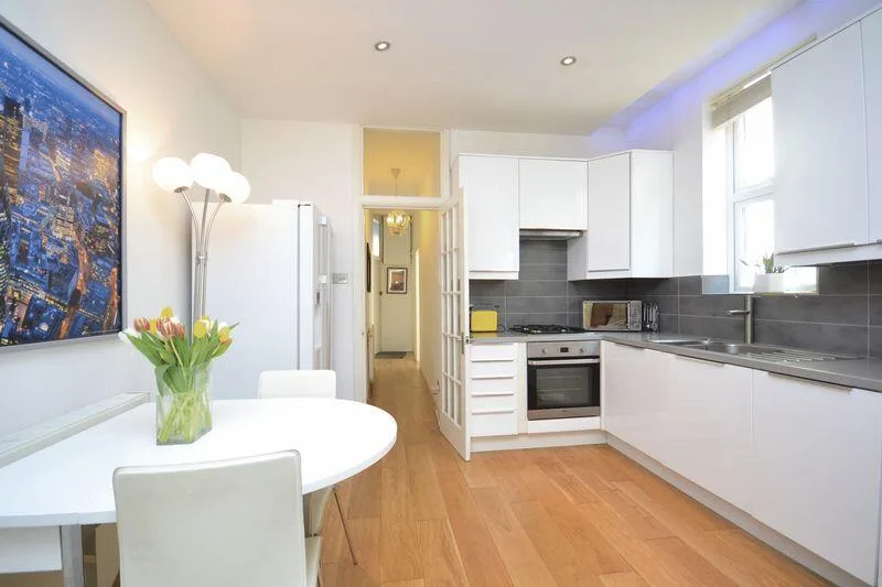 2 bedroom ground floor flat for rent