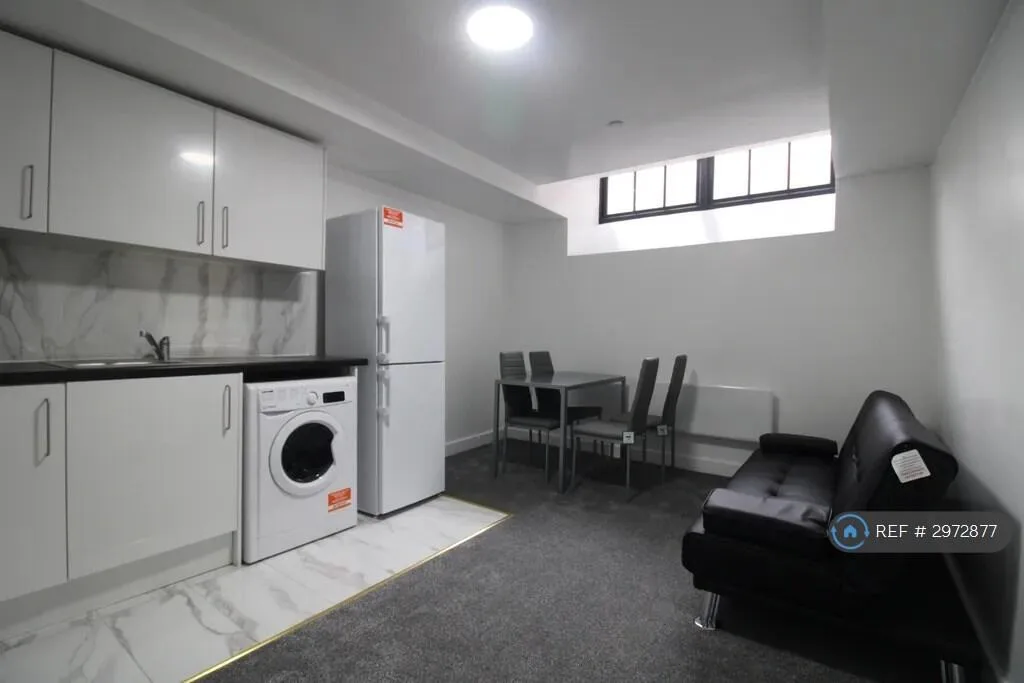 1 bedroom flat for rent