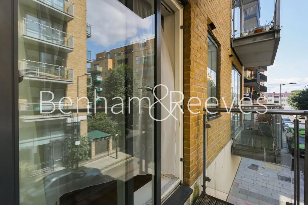 Studio flat for rent