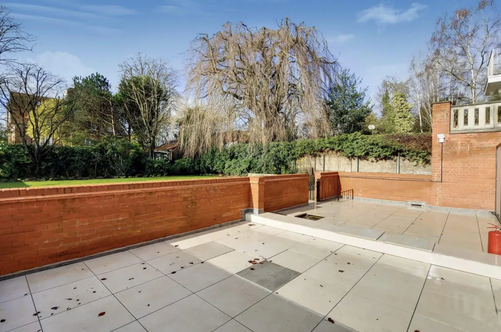 2 bedroom apartment for rent