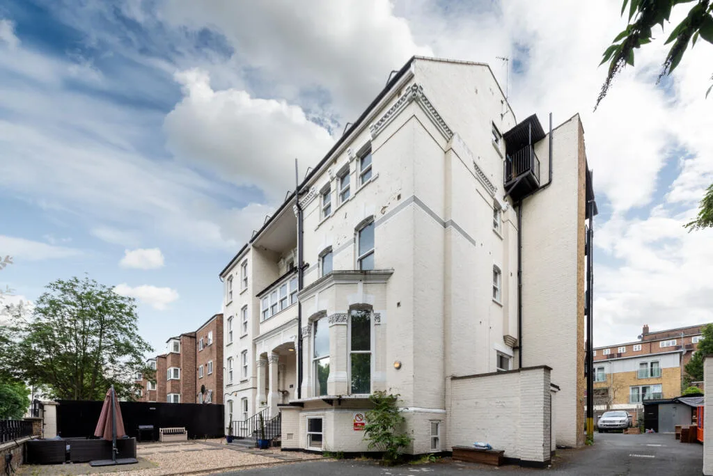 Studio flat for rent