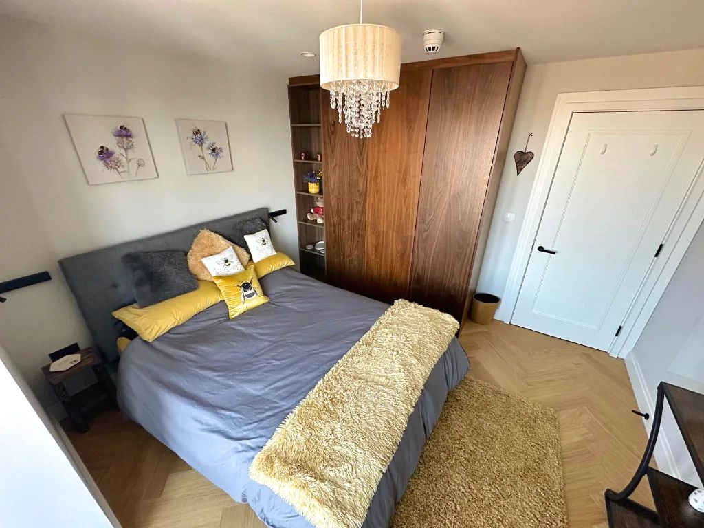 2 bedroom penthouse for rent