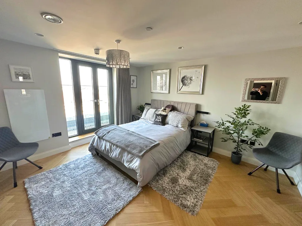 2 bedroom penthouse for rent