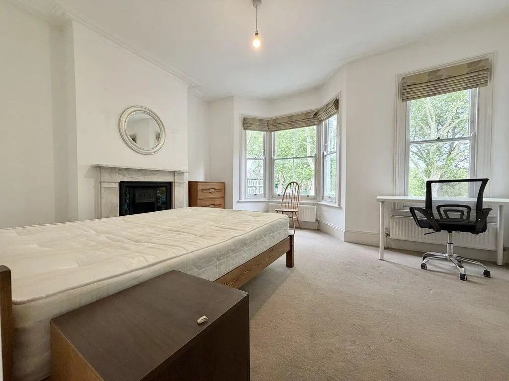 1 bedroom house share for rent