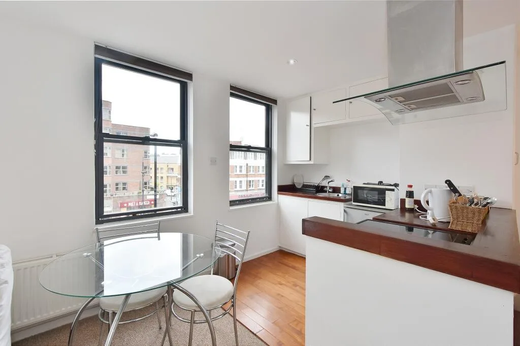 Studio flat for rent