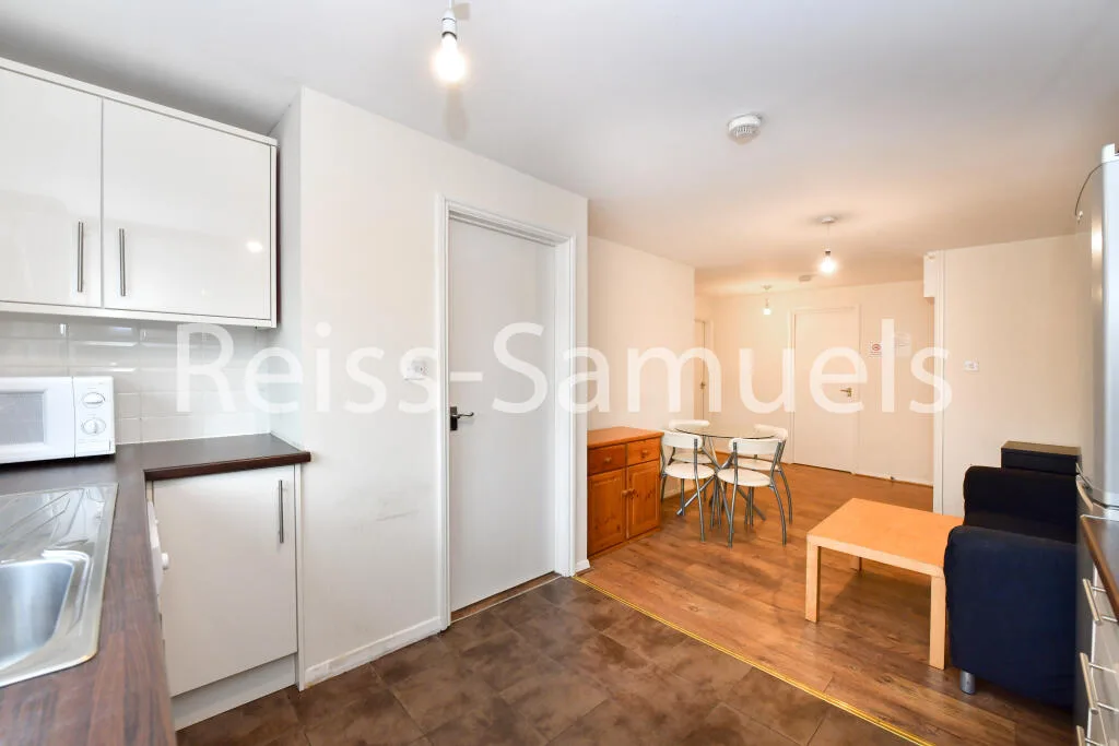 3 bedroom apartment for rent