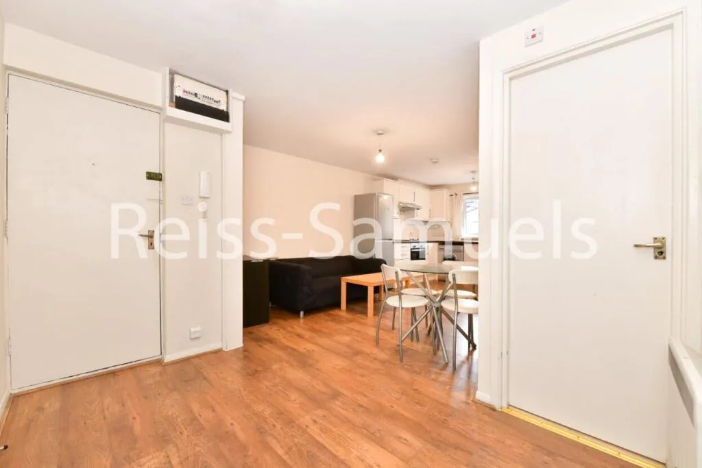 3 bedroom apartment for rent