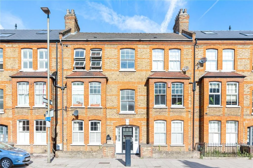 2 bedroom flat for rent